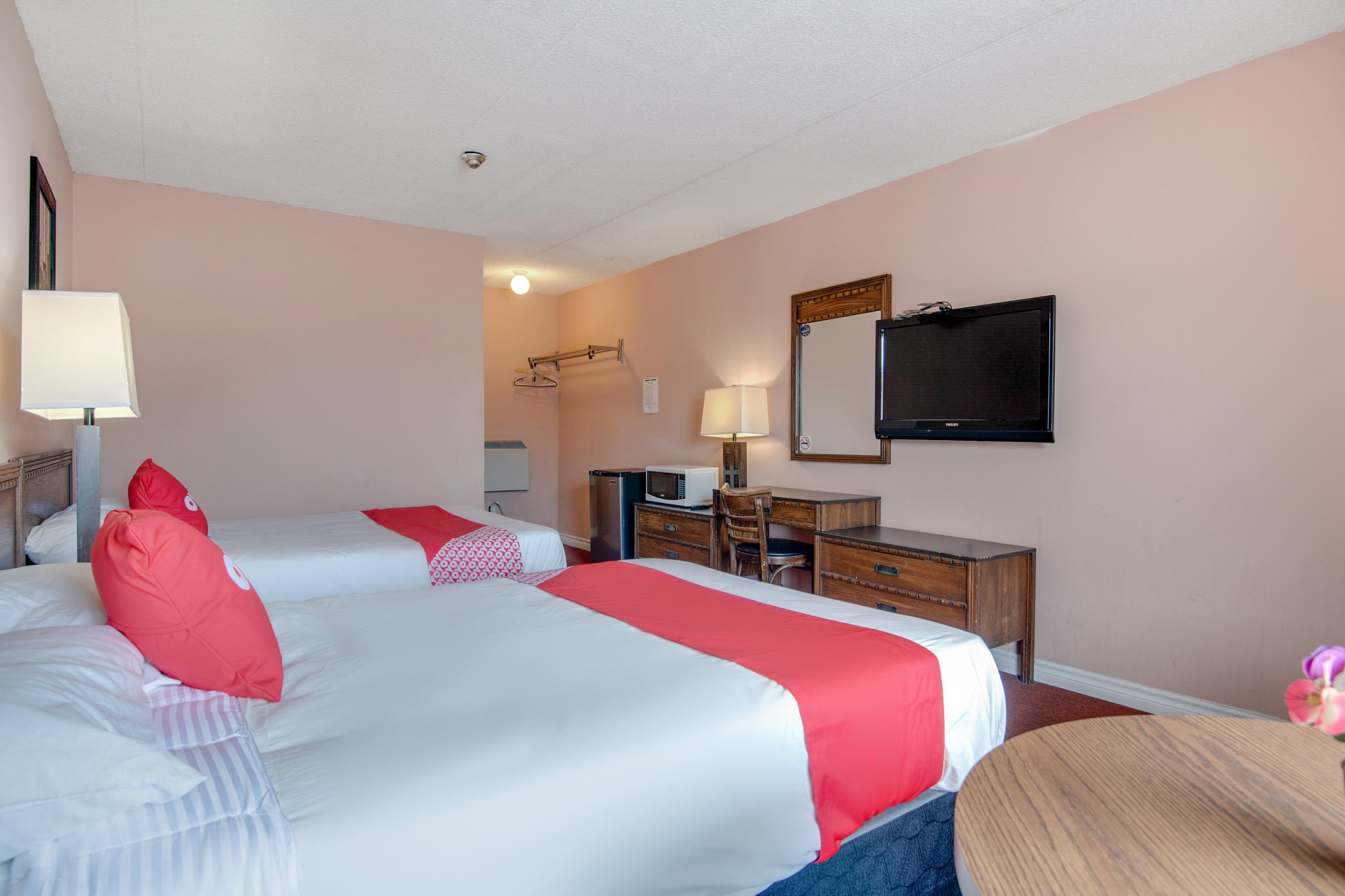 Falls Inn Near Casino Niagara By Oyo Εξωτερικό φωτογραφία