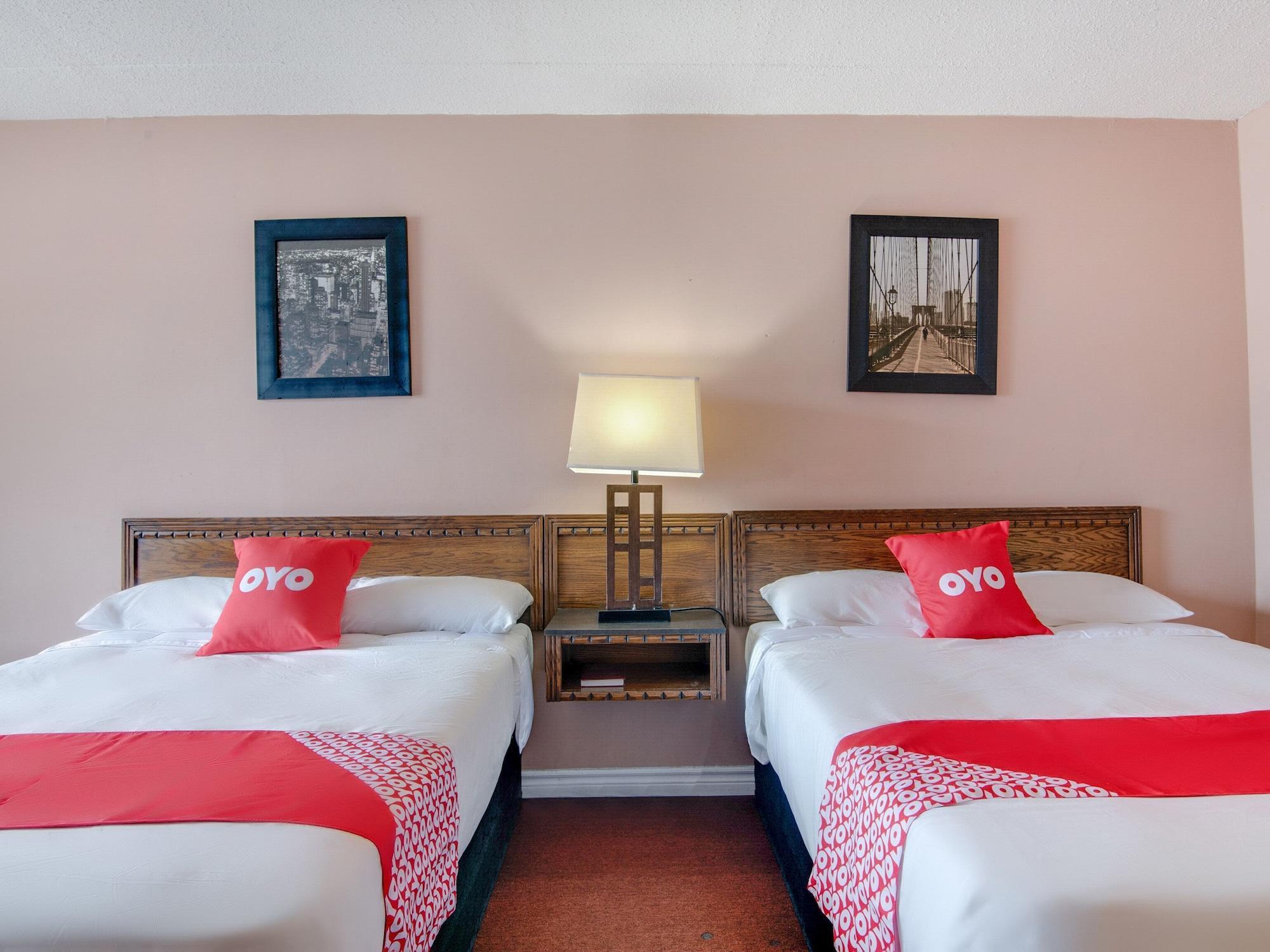 Falls Inn Near Casino Niagara By Oyo Εξωτερικό φωτογραφία