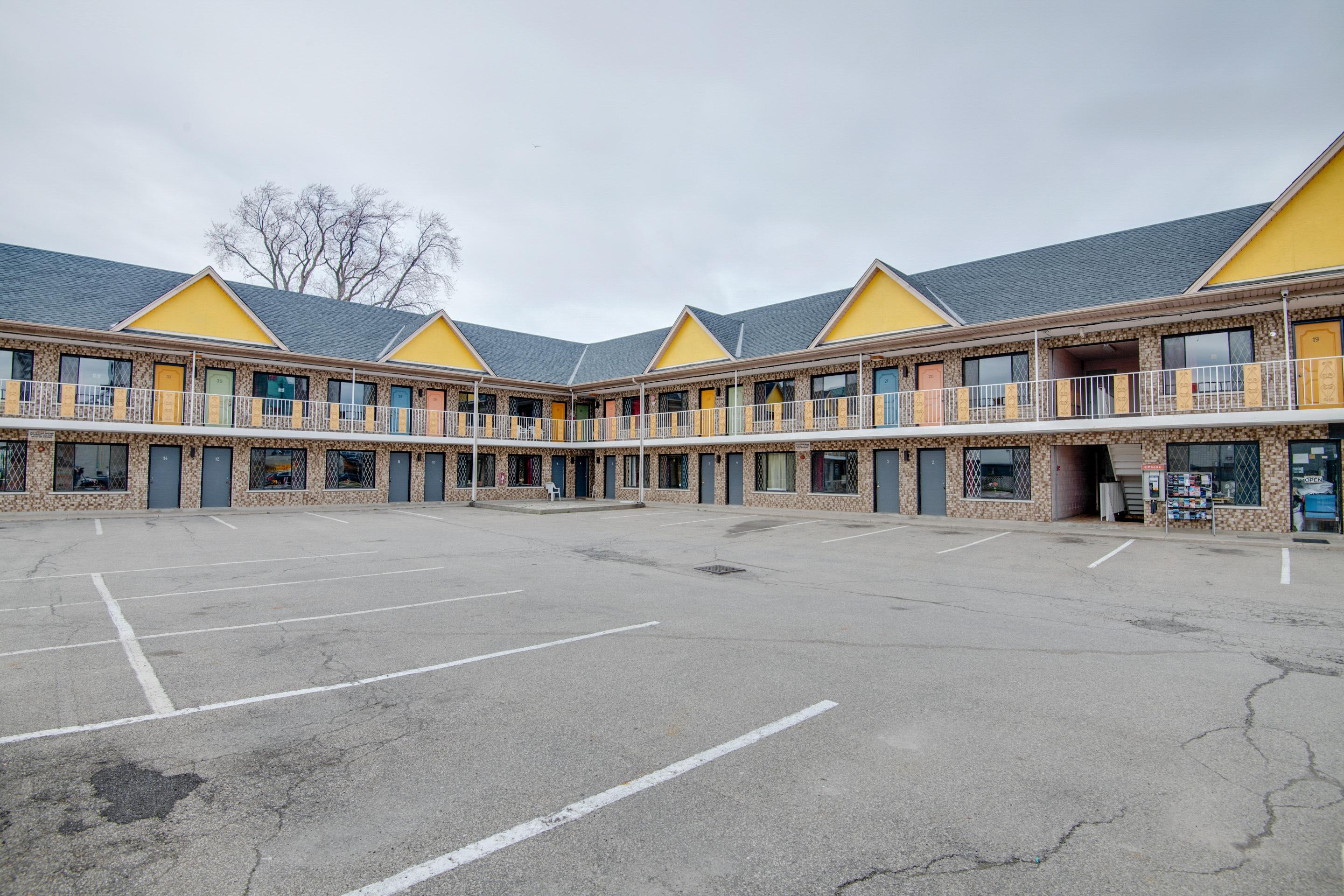 Falls Inn Near Casino Niagara By Oyo Εξωτερικό φωτογραφία